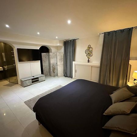 Les Champs Elysees-125M2 Modern And Spacious Paris Exterior foto